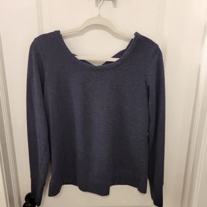 $5 items are 3 for $10! Heather navy women's old navy sweatshirt
